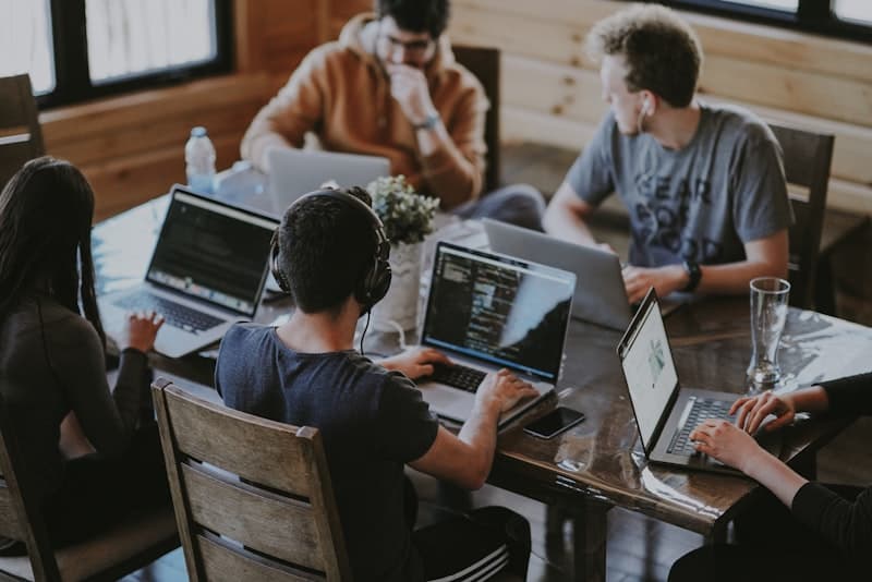 Top 5 Software Development Companies in Lucknow